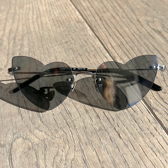 Authentic LouLou silver heart sunglasses by YSL. - Picture 1 of 3